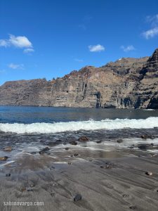 playa de los guios los gigantes Tenerife